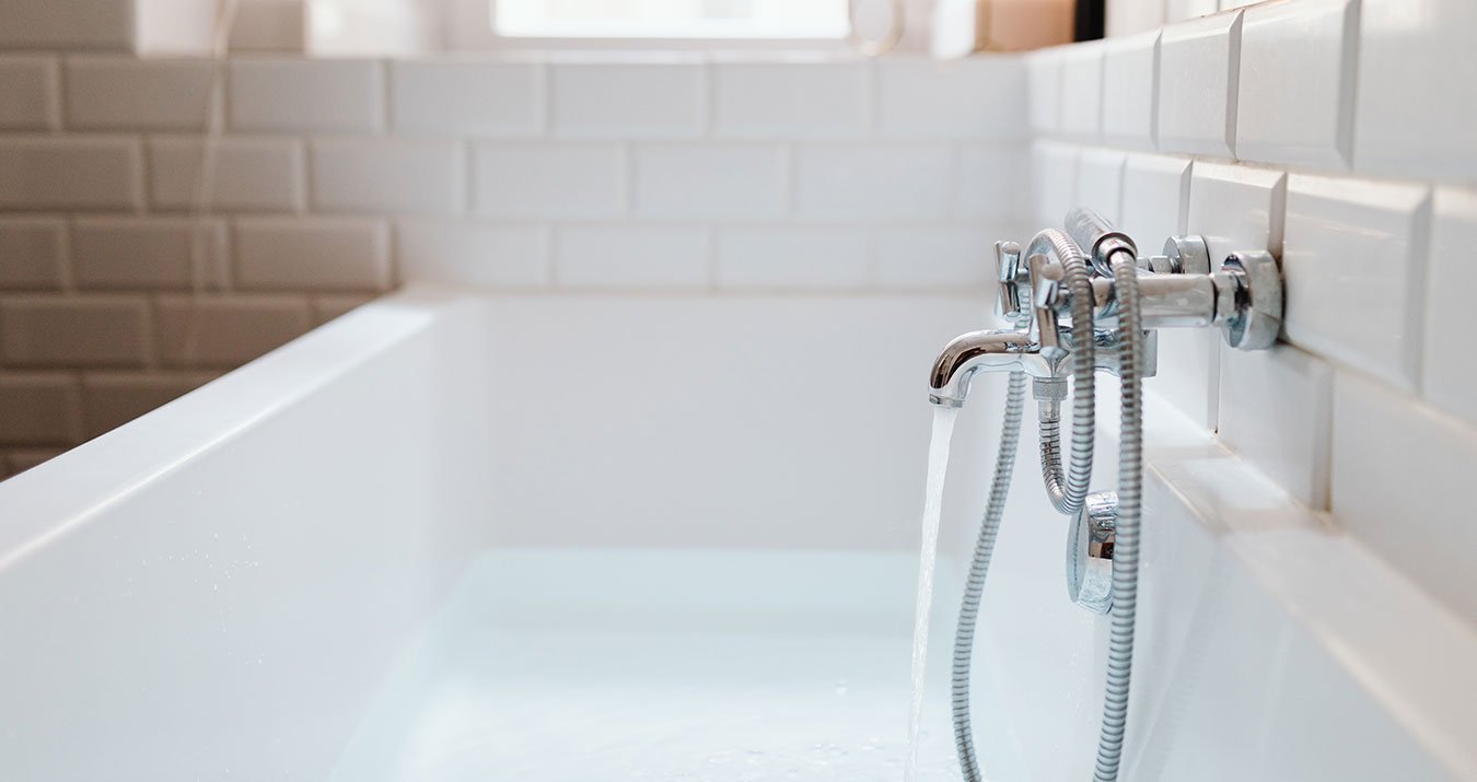 Bath filling up blog-03